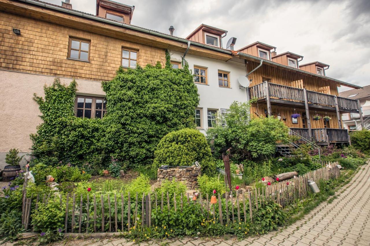 Landhotel Zum Matthiasl Bischofsreut Εξωτερικό φωτογραφία