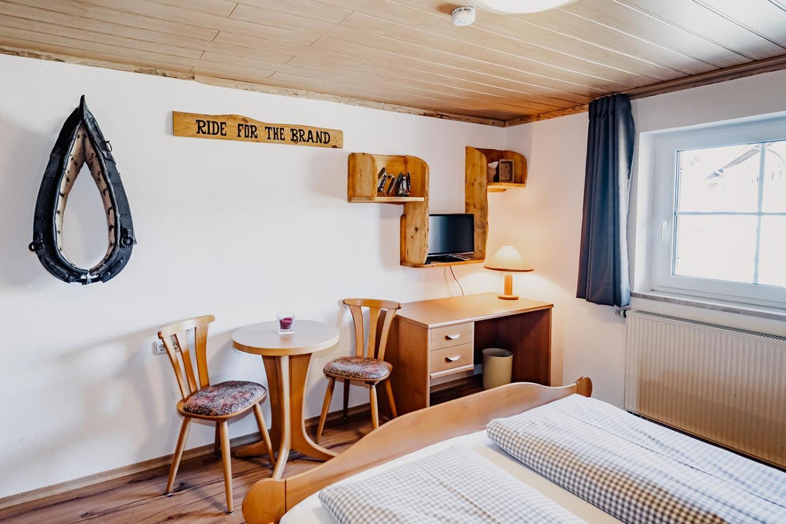 Landhotel Zum Matthiasl Bischofsreut Εξωτερικό φωτογραφία