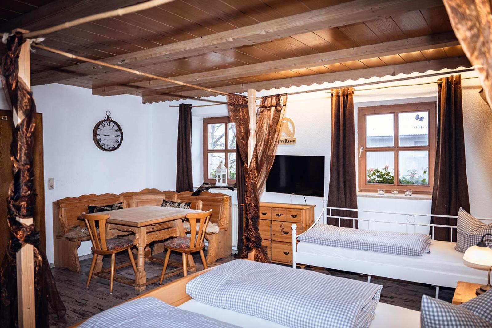Landhotel Zum Matthiasl Bischofsreut Εξωτερικό φωτογραφία