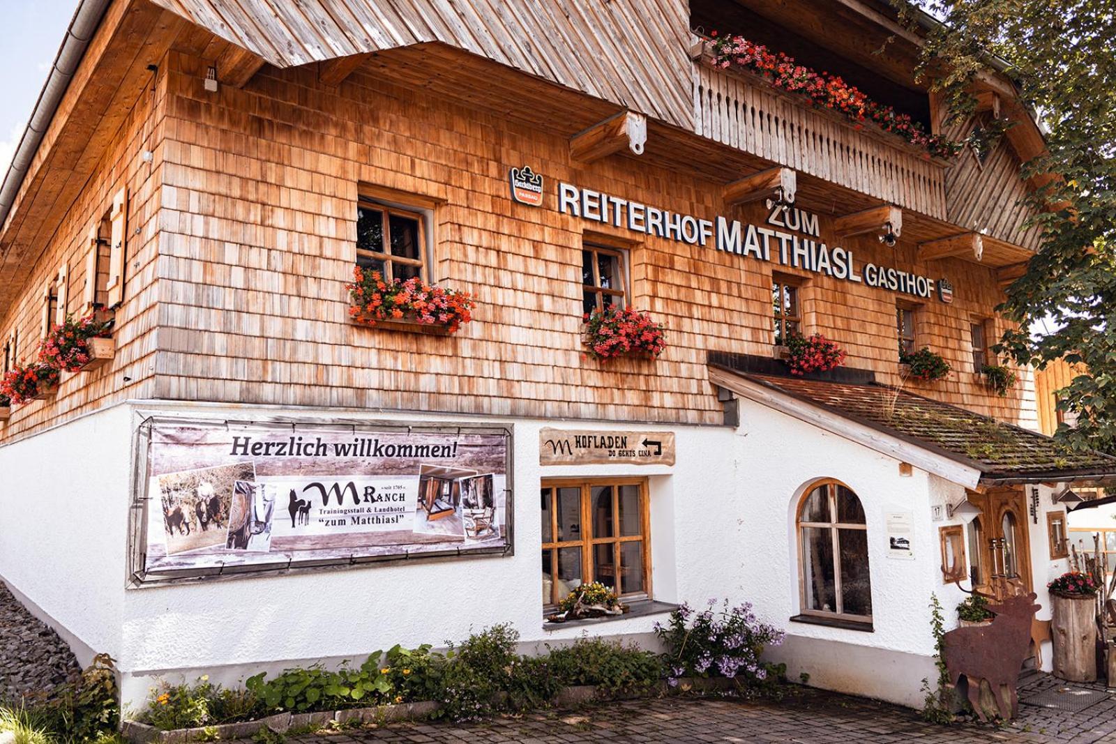 Landhotel Zum Matthiasl Bischofsreut Εξωτερικό φωτογραφία
